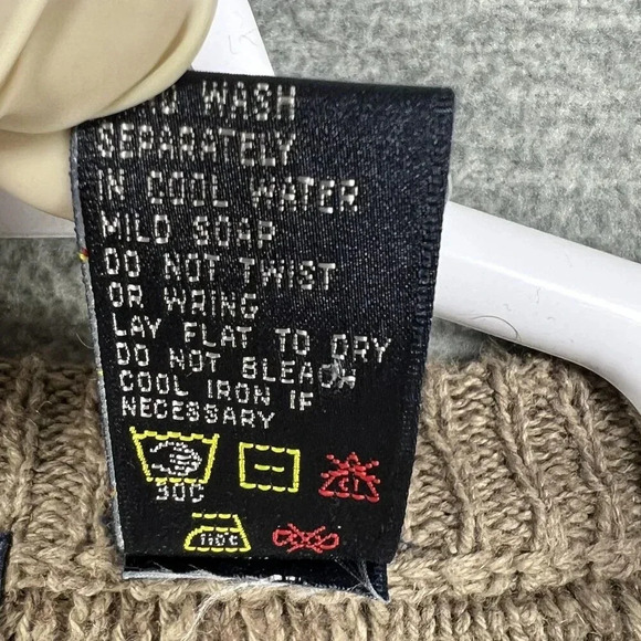 VTG Northern Isles Mens L Crewneck Sweater Ribbed Cuffs Hem Timeless Linen Blend - Picture 15 of 16